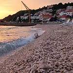 Βίλα Maslina Komarna