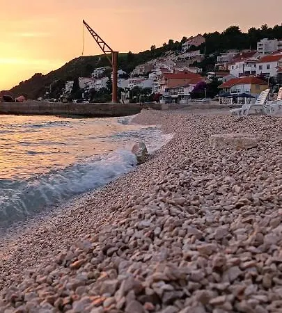 Vila Maslina Komarna