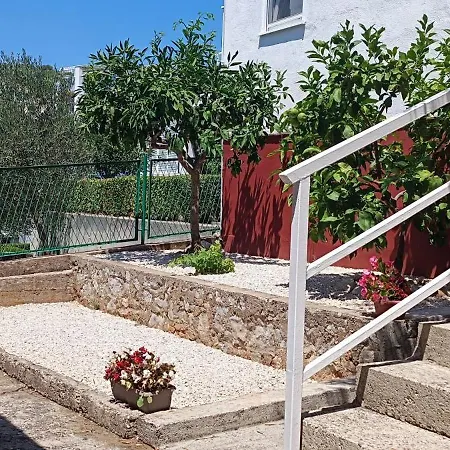 Maslina Villa *