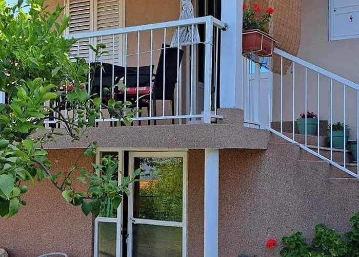 Villa Maslina Komarna